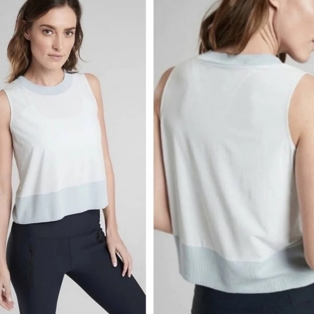 Athleta Zephyr tank light blue L